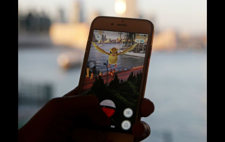 Pokémon Go llegó a Francia ayer. AP / K. Cheung