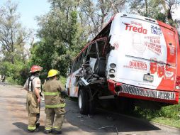 La parte izquierda de la unidad se desprendió, produciéndose un boquete en el camión. EL INFORMADOR /