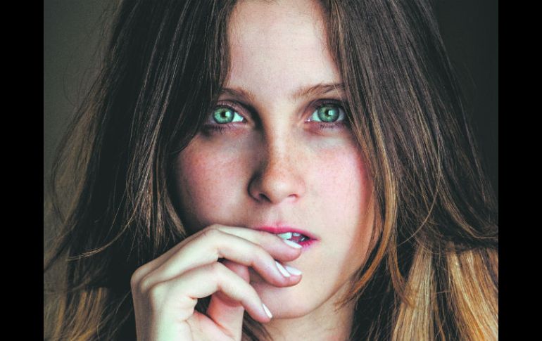 Brilla. Natasha se encuentra explorando una nueva faceta histriónica. ESPECIAL /