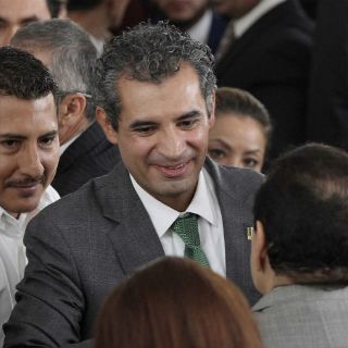 Priísta pide cambio para atender impugnación contra Ochoa Reza