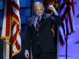 'Por mi amiga Hillary Clinton, acepto humildemente la nominación' dijo Kaine ante los demócratas. AP / J. Applewhite