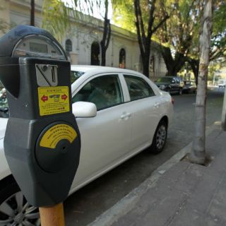 Inicia retiro de concesión de parquímetros