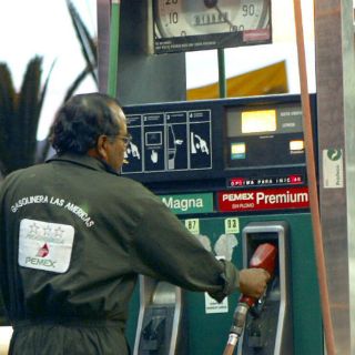Prometen no más gasolinazos... al menos este año