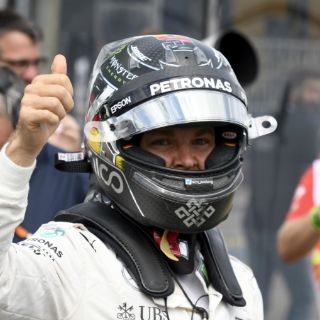 Rosberg logra la 'pole' en Hockenheim