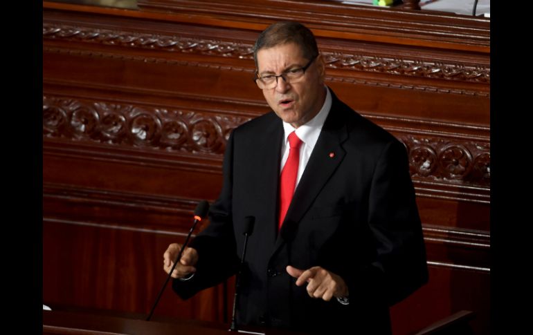 Essid llevaba dos meses bajo una fuerte presión, después de que el presidente tunecino lo desautorizara. AFP / F. Belaid