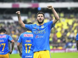 Ya explotó. El olfato goleador de André-Pierre Gignac se hizo presente con la segunda diana de los Tigres. MEXSPORT /