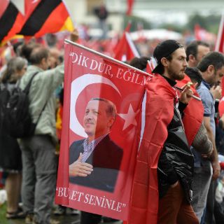 Tensión en Alemania por manifestación a favor de Erdogan