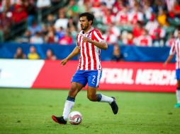 Alanís regresó a la actividad en el encuentro que perdió Chivas ante el Arsenal. MEXSPORT / ARCHIVO