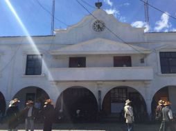 Funcionarios reiteraron su compromiso de gestionar apoyos complementaros para el resguardo de la población chamula. SUN / ARCHIVO