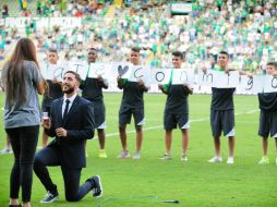 La propuesta de matrimonio fue en el intermedio del partido que Cali ganó 1-0 a Atlético Nacional. TWITTER / @calderon24luis