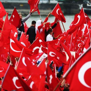 El fallido golpe le cuesta a Turquía al menos 100 mil MDD