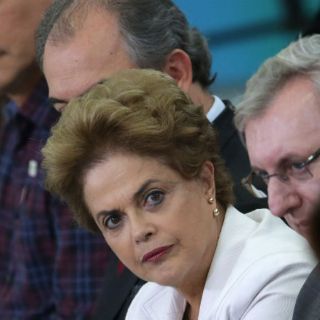 Instructor del juicio contra Rousseff pide su destitución