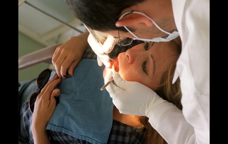 Mediante una consulta con el dentista es posible detectar si se padece diabetes. NTX / ARCHIVO