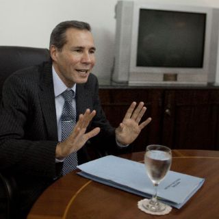Reactivan denuncia de Alberto Nisman contra Cristina Fernández