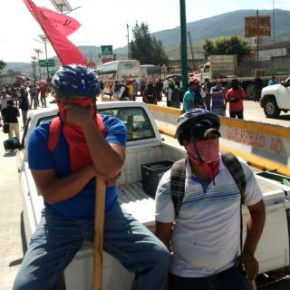 Bloqueos de la CNTE afectan a industriales de Jalisco