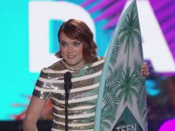 Daisy Ridley señaló que se le salieron las lagrimas durante un homenaje en los premios Teen Choice. TWITTER / @TeenChoiceFOX