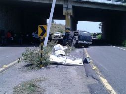 El accidente se reportó al mediodía de este jueves. ESPECIAL /