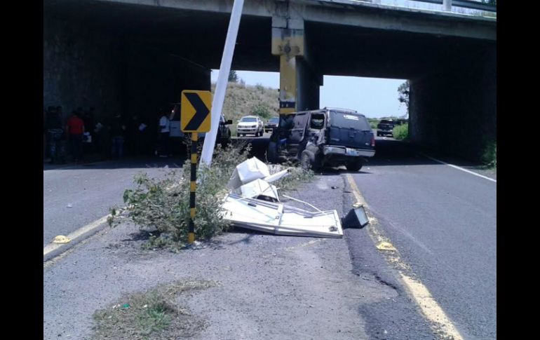 El accidente se reportó al mediodía de este jueves. ESPECIAL /