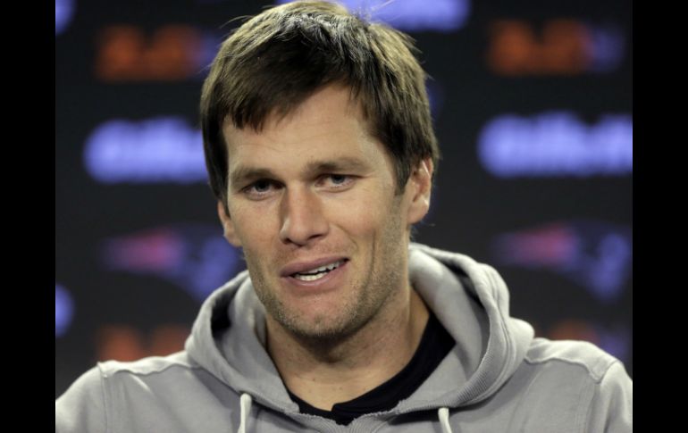 El cuatro veces ganador del Super Bowl se dirigió a los medios de comunicación este viernes. AP / S. Senne