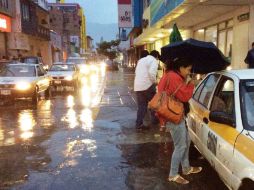 Aspecto de las lluvias en Tuxtla Gutiérrez,  tras el paso de la tormenta tropical 'Earl'. SUN / O. León