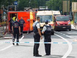 Las autoridades establecieron un cordón de seguridad en la zona del ataque e iniciaron investigaciones. AFP / F. de Smet