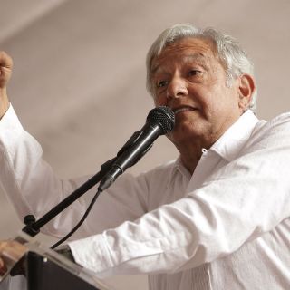 López Obrador ve difícil una alianza con el PRD en 2018