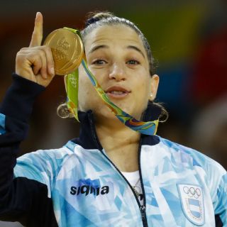 Paula Pareto gana oro en judo en Río 2016