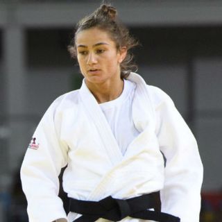 Majlinda Kelmendi gana en judo el primer oro de Kosovo
