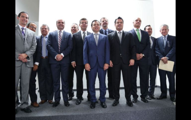 El mandatario señaló que aún falta que empresas como Intel, Jaibil y otras pequeñas y medianas empresas confirmen su inversión. TWITTER / @AristotelesSD