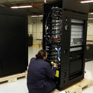 Proyectan 10 mil nuevos empleos en sector tecnológico para 2017