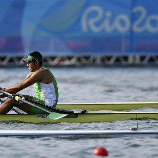 Juan Carlos Cabrera avanza a semifinales de remo en Río