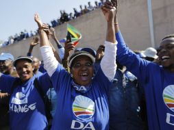 Los comicios del 3 de agosto acaban con el peor resultado en la historia para la organización, al poder desde la caída del apartheid. EFE / K. Ludbrook