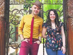 Amigos. Jesse & Joy y Espinoza Paz se unen al concierto de 'El Divo de Juárez'. EL INFORMADOR / E. Barrera