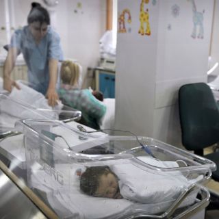 Fallecen 12 recién nacidos al incendiarse un hospital en Bagdad