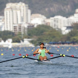 Remeros mexicanos buscan avanzar en Río