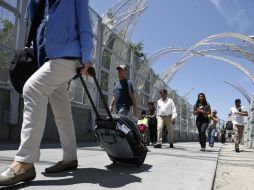 La pareja llegó al cruce peatonal de San Ysidro, que conecta a Tijuana con San Diego. AP / ARCHIVO