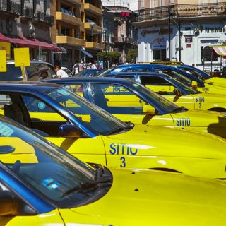 En diciembre, entrega de nuevas concesiones de taxis