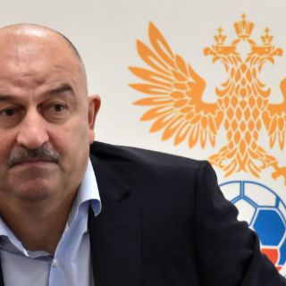 Stanislav Cherchesov es designado entrenador de Rusia