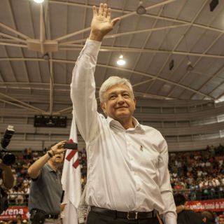 López Obrador presenta su declaración 3 de 3