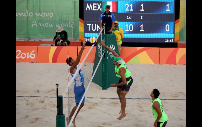 La dupla mexicana tuvo un buen juego ante Túnez NTX / J.Arciga
