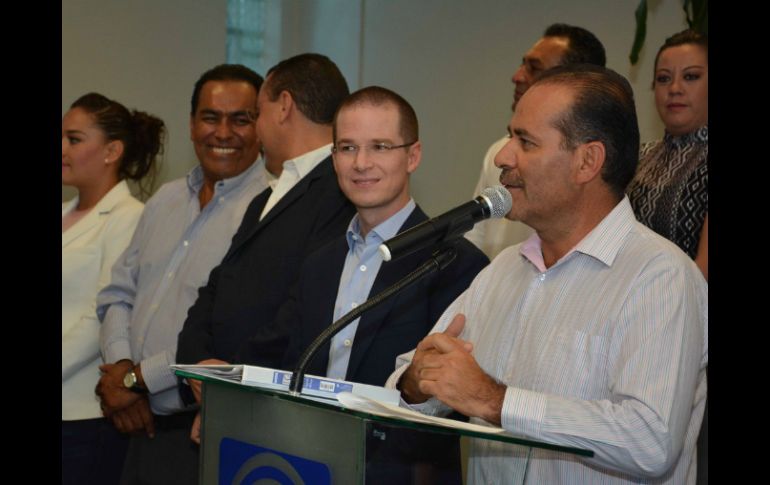 Martín Orozco (der) es el gobernador electo de Aguascalientes. TWITTER / @MartinOrozcoAgs