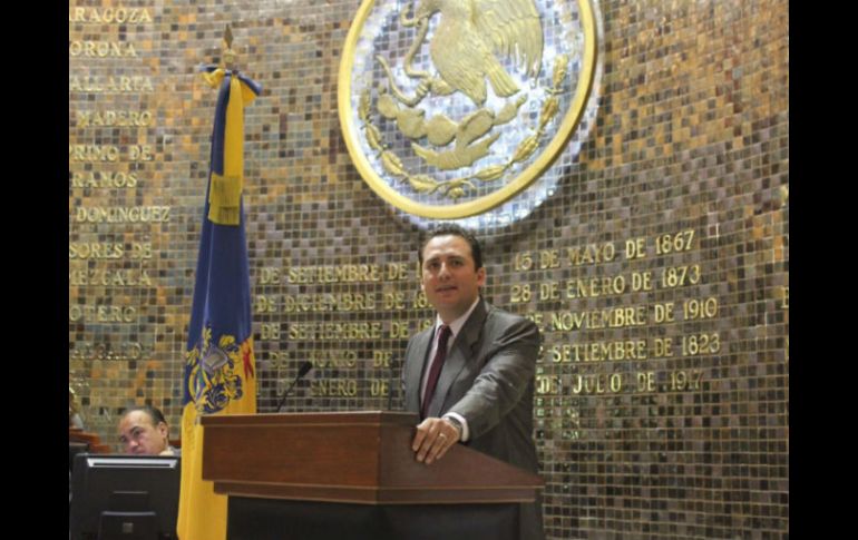 Hugo René Ruiz Esparza, presidente de la Comisión de Vigilancia del Congreso. TWITTER / @HugoReneOficial