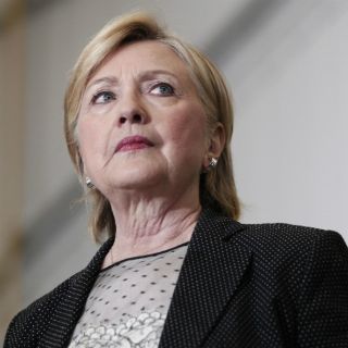 Hillary Clinton divulga su declaración de impuestos