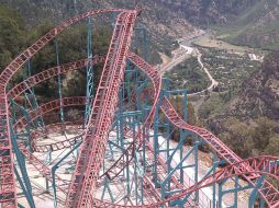 La montaña rusa llamada 'Rollo Coaster' fue inaugurada en 1938 y serpentea por arriba, debajo y los lados de una montaña. EFE / ARCHIVO
