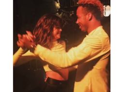 Selena Gómez  gala de sus raíces latinas con cada movimiento de cadera. INSTAGRAM / selenagomez