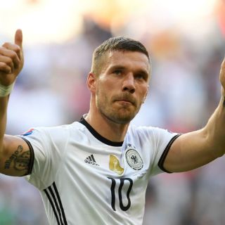 Lukas Podolski se retira de la Selección alemana