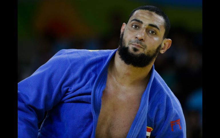 Shehaby fue abucheado cuando rechazó saludar a su oponente y realizar la reverencia. AP / M. Schreiber