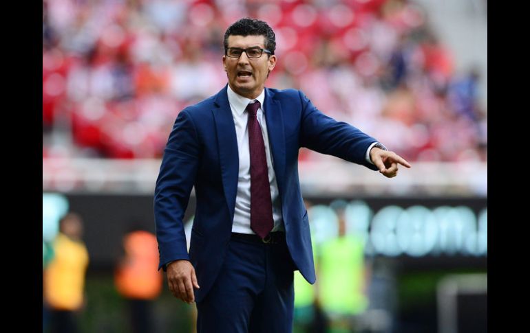 'Chepo' de la Torre buscará enderezar el rumbo de Santos en la Liga MX. MEXSPORT / A.Macías