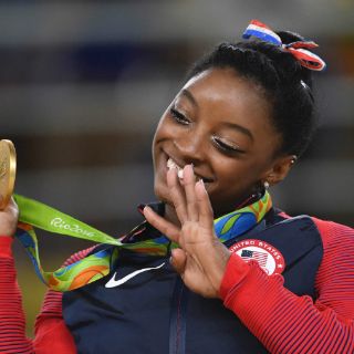 Simone Biles se despide de Río con cuatro oros