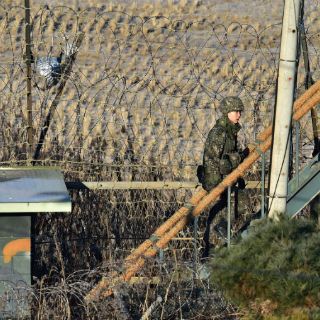 Norcorea acusa a Seúl de buscar 'catástrofe' con escudo antimisiles